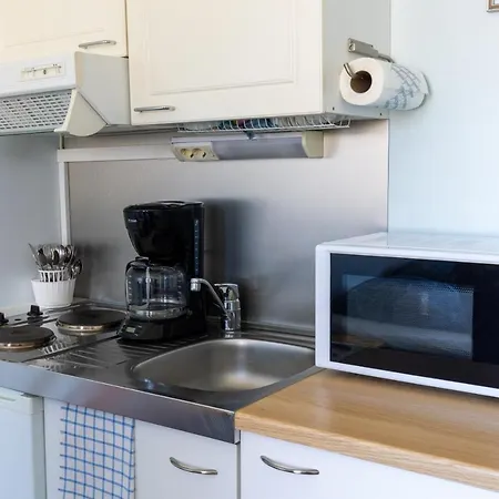 Huoneistohotelli Tarjanne Motel 2*
