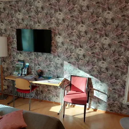 Motel Huoneistohotelli Tarjanne 2*