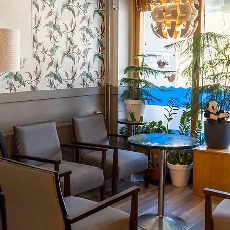 Tarjanne Motel 2*